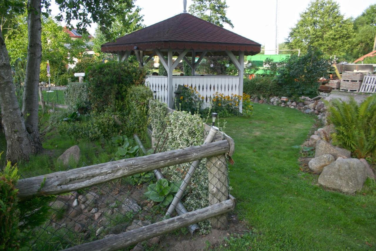 Sianowskie Ranczo Exterior photo